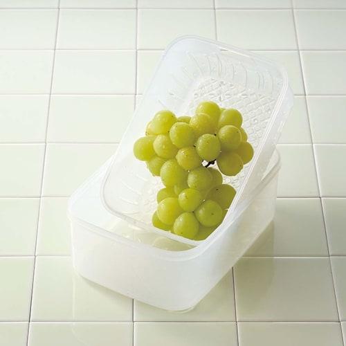 Iwasaki Kogyo Frischhaltebehälter, Quadratisch, Klein, mit Sieb, Antibakteriell, Mikrowellen- und Spülmaschinenfest, 2,1 Liter, Hergestellt in Japan, B-1