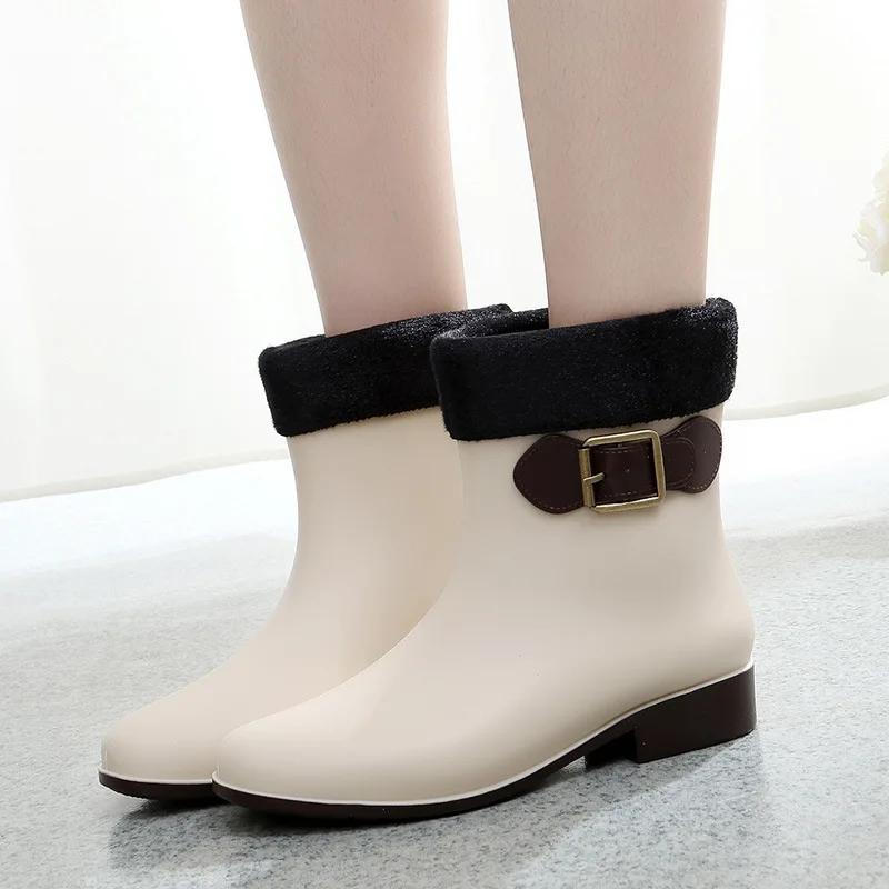 2025 Herbst Winter Neue Mode Damen Warm Lässig Gummi Wasserschuhe Damen Knöchel PVC Damen Knöchel Wasserdicht Regenstiefel Plüsch
