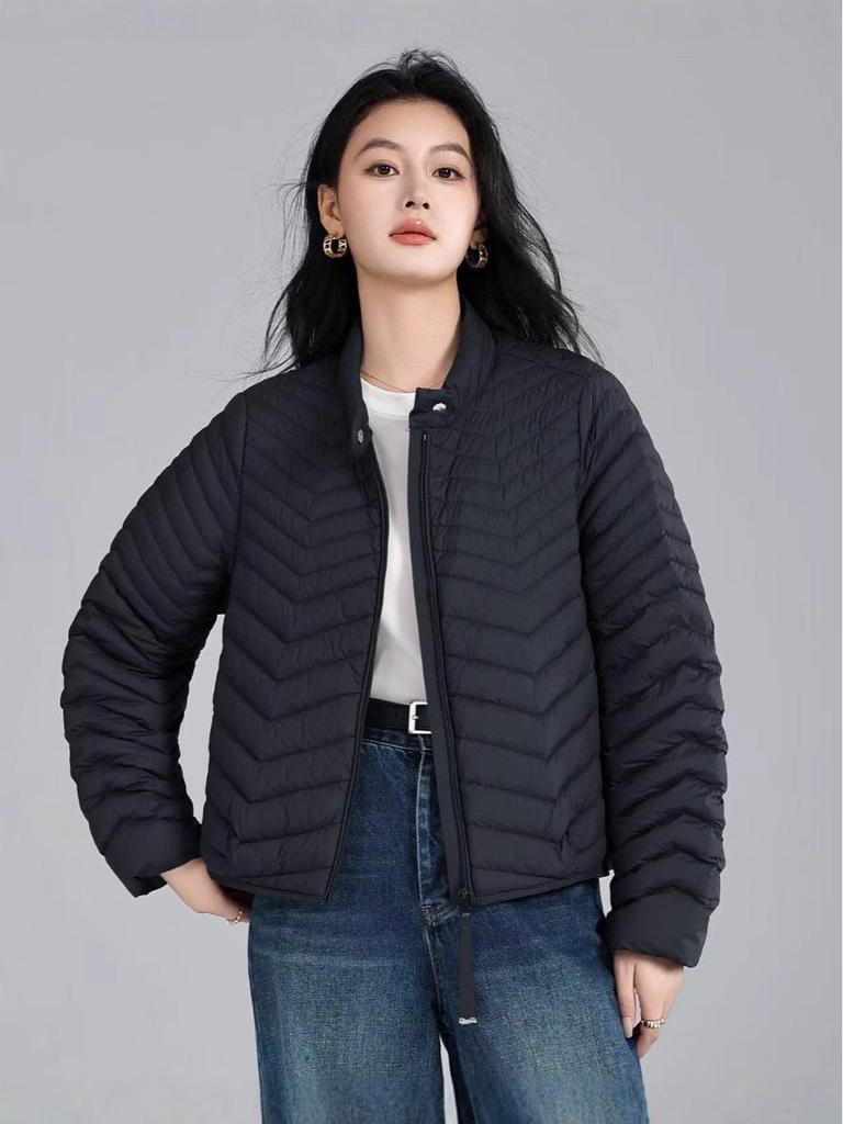 Women's Lightweight Stand-Collar Down Jacket 2025: Autumn/Winter Fashion, Casual Loose Fit, 90% White Duck Down