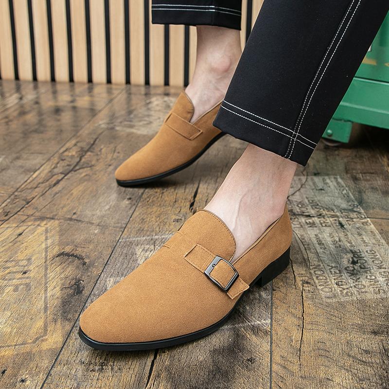 European Station Fashion Loafers Men One-piece Fashionable Buckle Frosted Leather Shoes Men Business Office Shoes Sizes 38-47