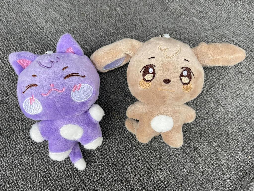 ATEEZ Flash Keychain Featuring Choi San, Jung Yunho, and Kang Yeosang ANITEEZ Doll Figure Pendant.