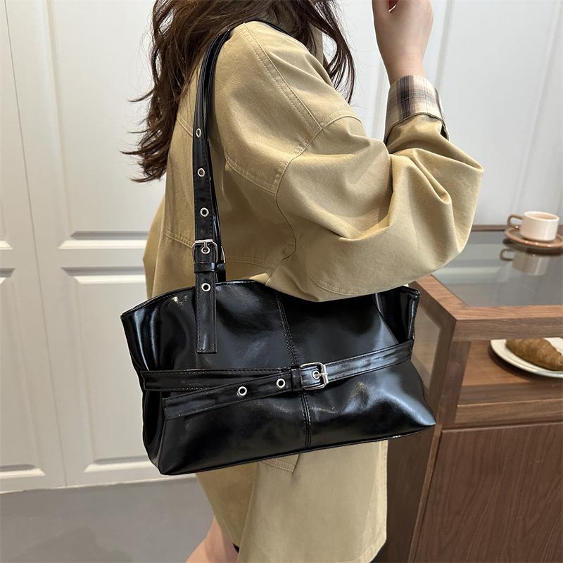 Large Capacity Women's Shoulder Bag Tote Commuter Bag Simple Vintage Cross-Border Style Bag Versatile Sensation