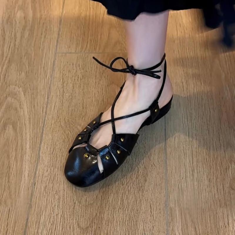 Fashion Ladies Shoes 2025 Brand Closed Toe Women's Sandals Fashion Rivet Casual Summer New Lace-up Best Seller Comfortable Flat Sandals