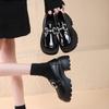 საგაზაფხულო შემოდგომა ახალი რომაული ლოფერები ქალებისთვის მოდური სქელი ძირები, მოცურების საწინააღმდეგო Rhinestones შავი ტყავის პლატფორმა ძვირადღირებული ფეხსაცმელი ქალბატონებისთვის