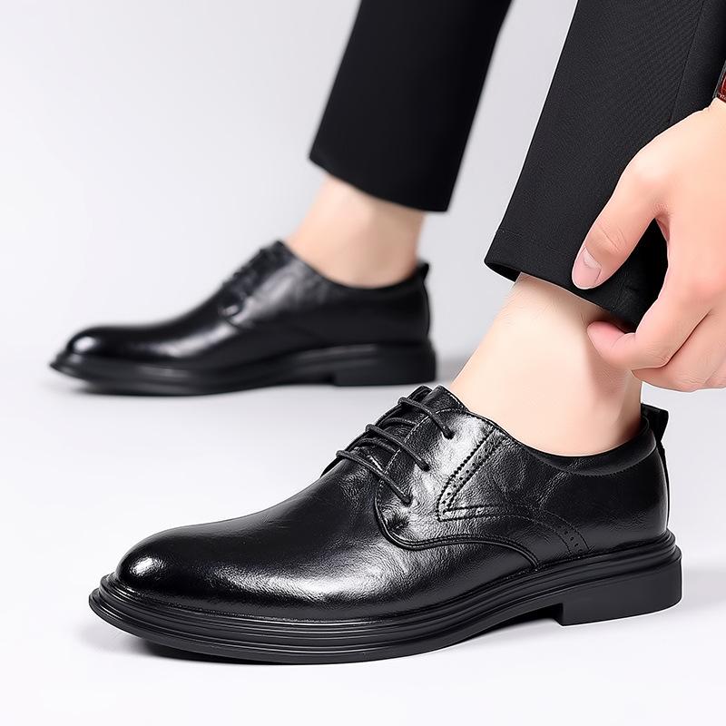 New Men's Dress Shoes Comfortable Business Formal Leather Office Shoes British Style Groom Wedding Shoes for Men Oxford Lace Up