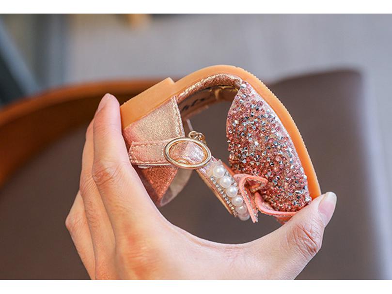 2023 Frühling/Sommer Koreanische Strass Weichsohle Mädchensandalen - Prinzessinnenstil Tanzschuhe