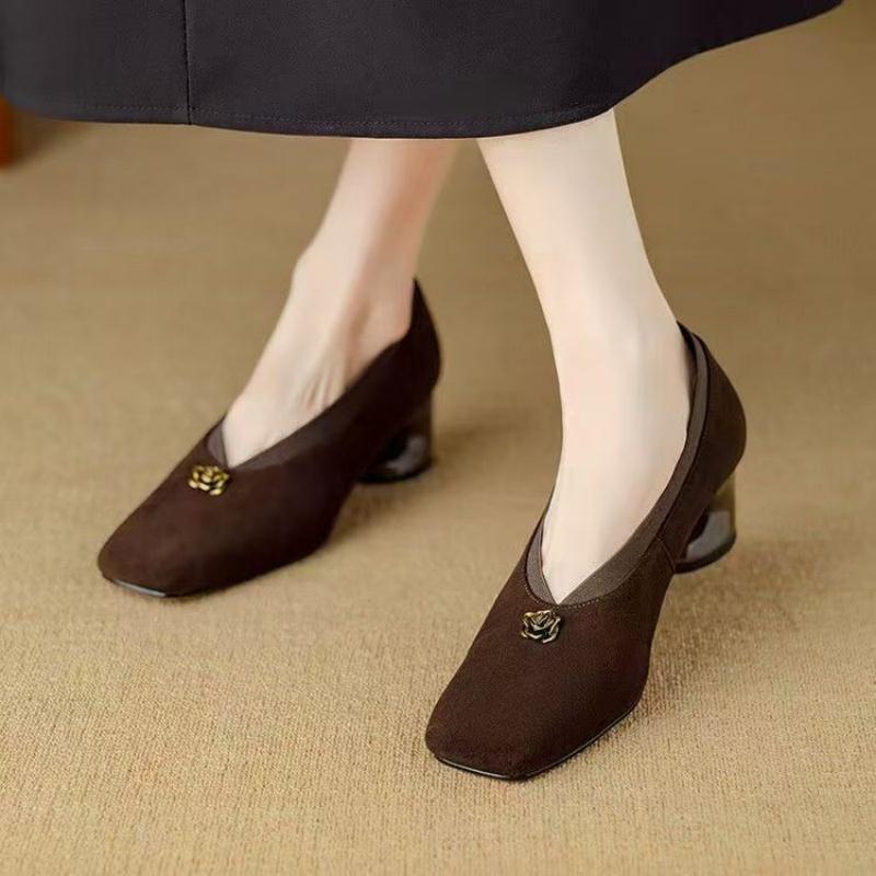 

Модные женские туфли с цветочным принтом на высоком каблуке и квадратным носком, замшевые туфли 2025 года, новые элегантные офисные туфли для повседневного ношения, туфли-лодочки Zapatillas Mujer 40 темно-коричневого