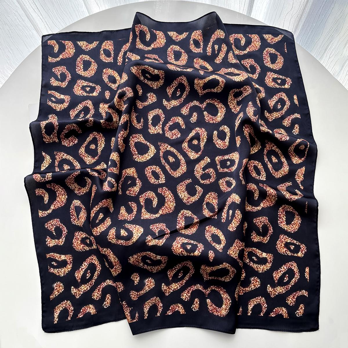 

Imitation Silk Square Scarf For Women Retro Printed Bandanas Stylish Hairband Luxury Hijab Neckerchief Elegant Shawl Wraps