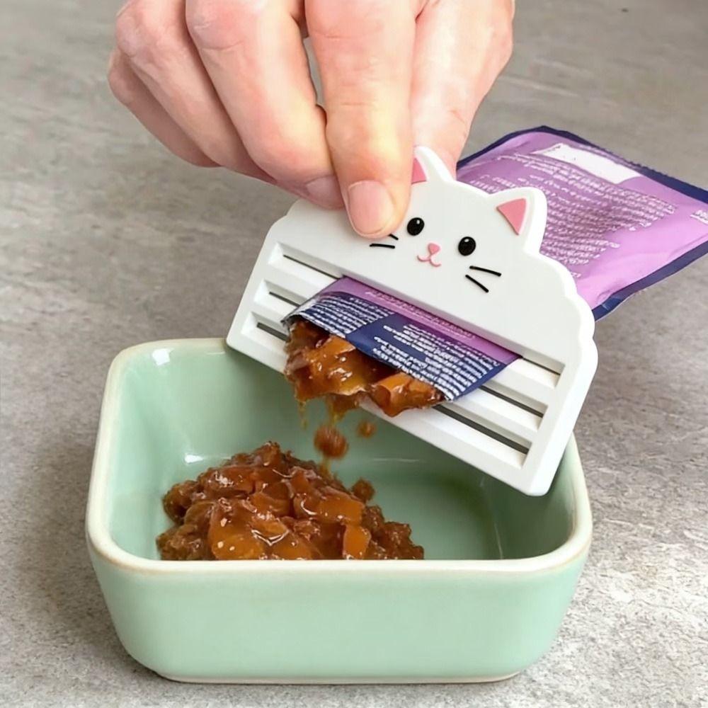 2pcs 3 Slots Design Cat Treat Squeezer Manual Press 3D Printed Wet Food Extruder Ergonomic Handle Portable Cat Treat Dispenser