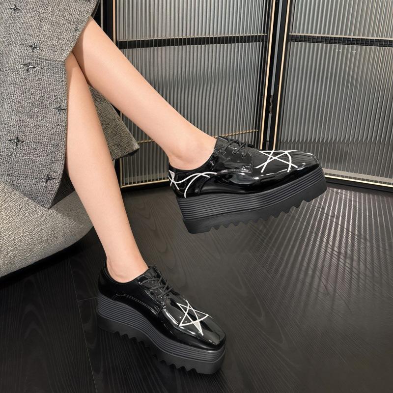 

Versatile Platform Muffin Shoes 2025 British Style Square Head Patent Leather Wedge Heel Casual Single Shoes Women s HZB-688 34