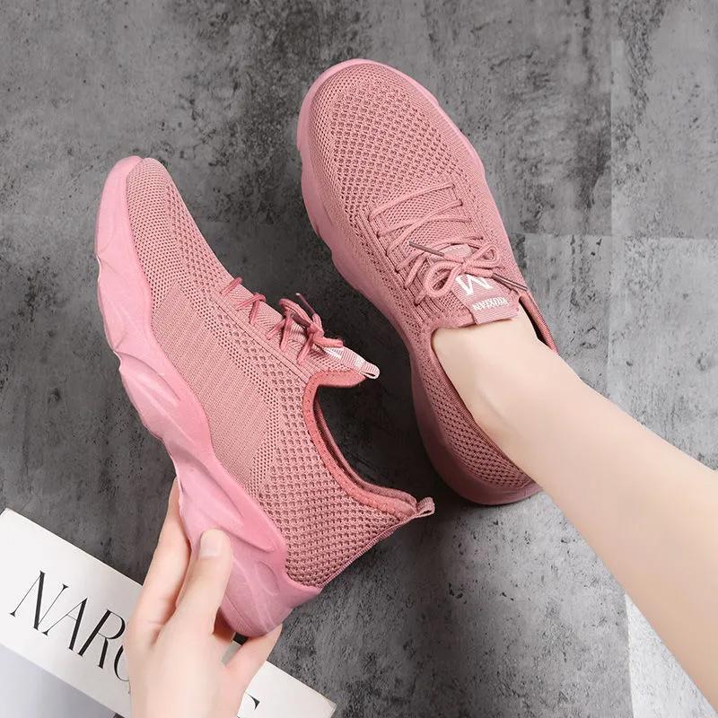 

Женские летние сетчатые туфли, повседневная спортивная обувь из дышащей сетки, универсальные нескользящие туфли из мягкой ткани для людей среднего и пожилого возраста, белые туфли 38 розовый