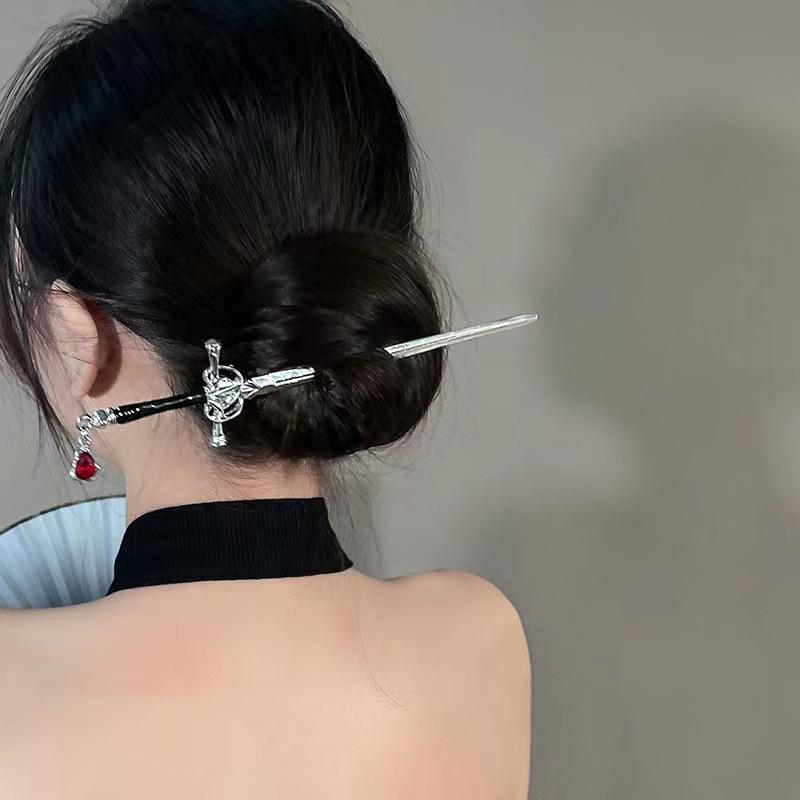 New Antique Metal Sword Hairpin Women's Fashion Chinese Simple and Creative Pan Hairpin Jewelry Temperament Headwear Accessories