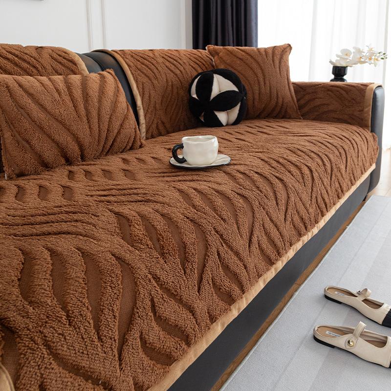 

Solid Color Sofa Cushion Simple Retro Style Thickened Comfortable Cotton Velvet Autumn and Winter New Anti Slip Sitting Cover 70X70cm