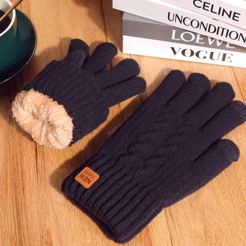 

Korean version of winter men s double-layer velvet thickened wool knitting warm antifreeze riding