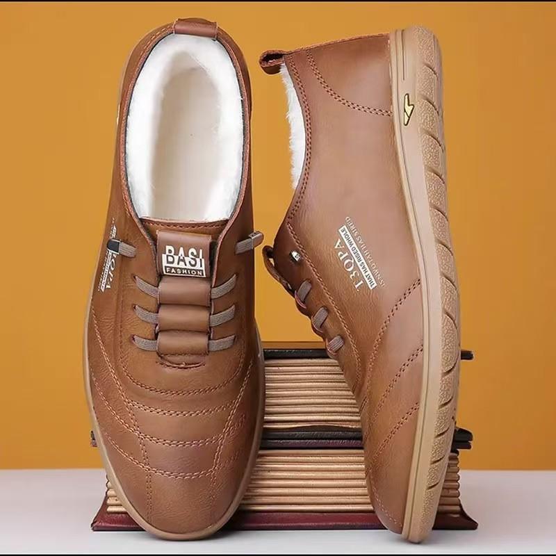 

Spring and summer new hollow breathable small leather shoes soft sole soft surface casual men s leather shoes lace up Doudou shoes dad shoes 44