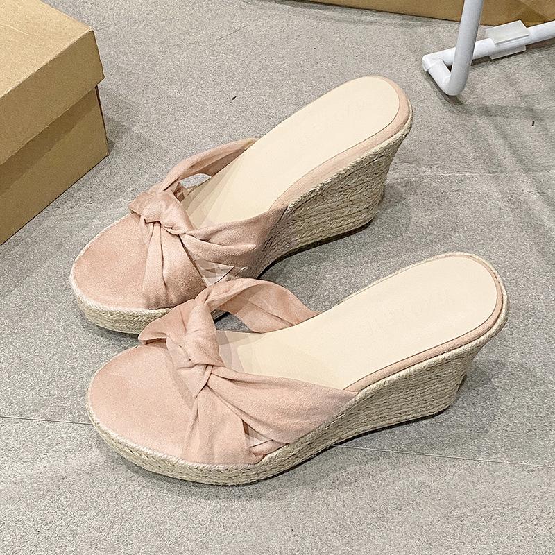 2025 Summer New Slope Heel Cool Slippers Women's Woven Hemp Rope Versatile Suede High Heel Outer Wear One-word Slippers Women