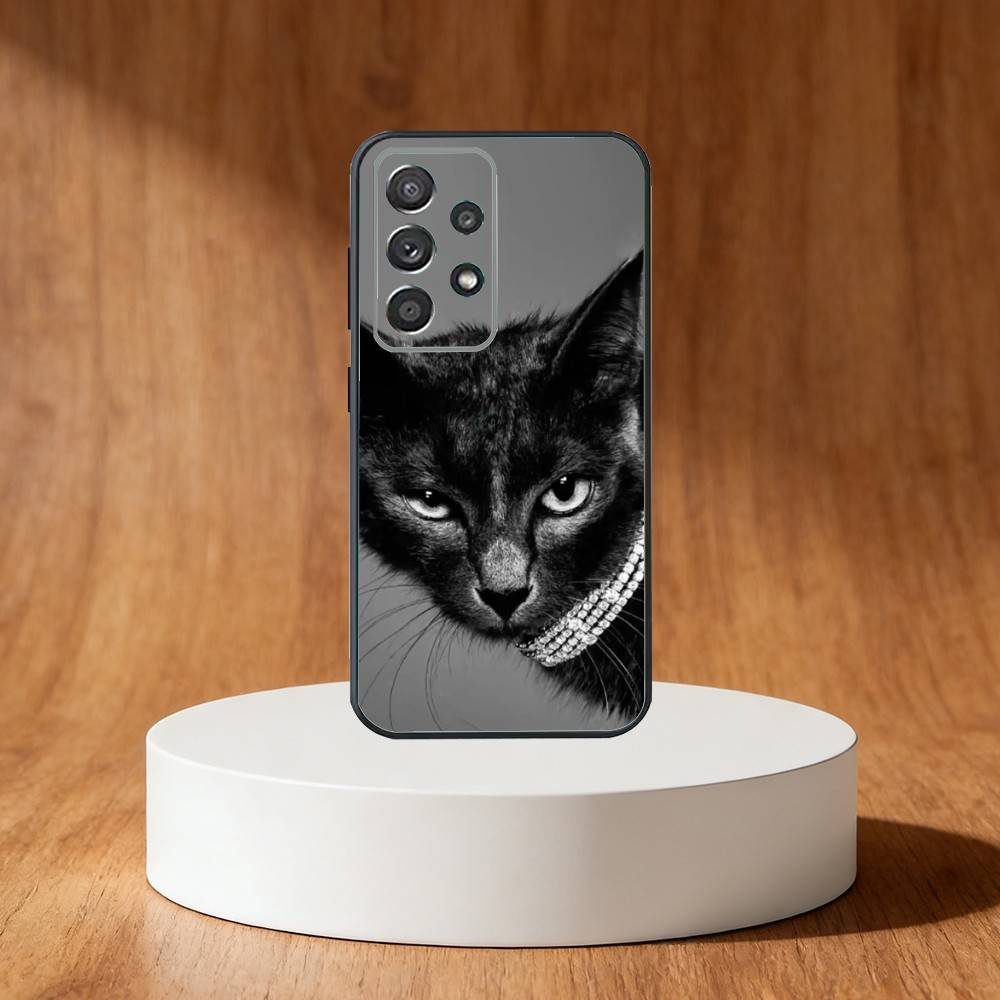 Black Cat Staring Eye Phone Case For Samsung S25,S24,S21,S22,S23,S30,Ultra,S20,Plus,Fe,Note,10,9,5G Black Cover