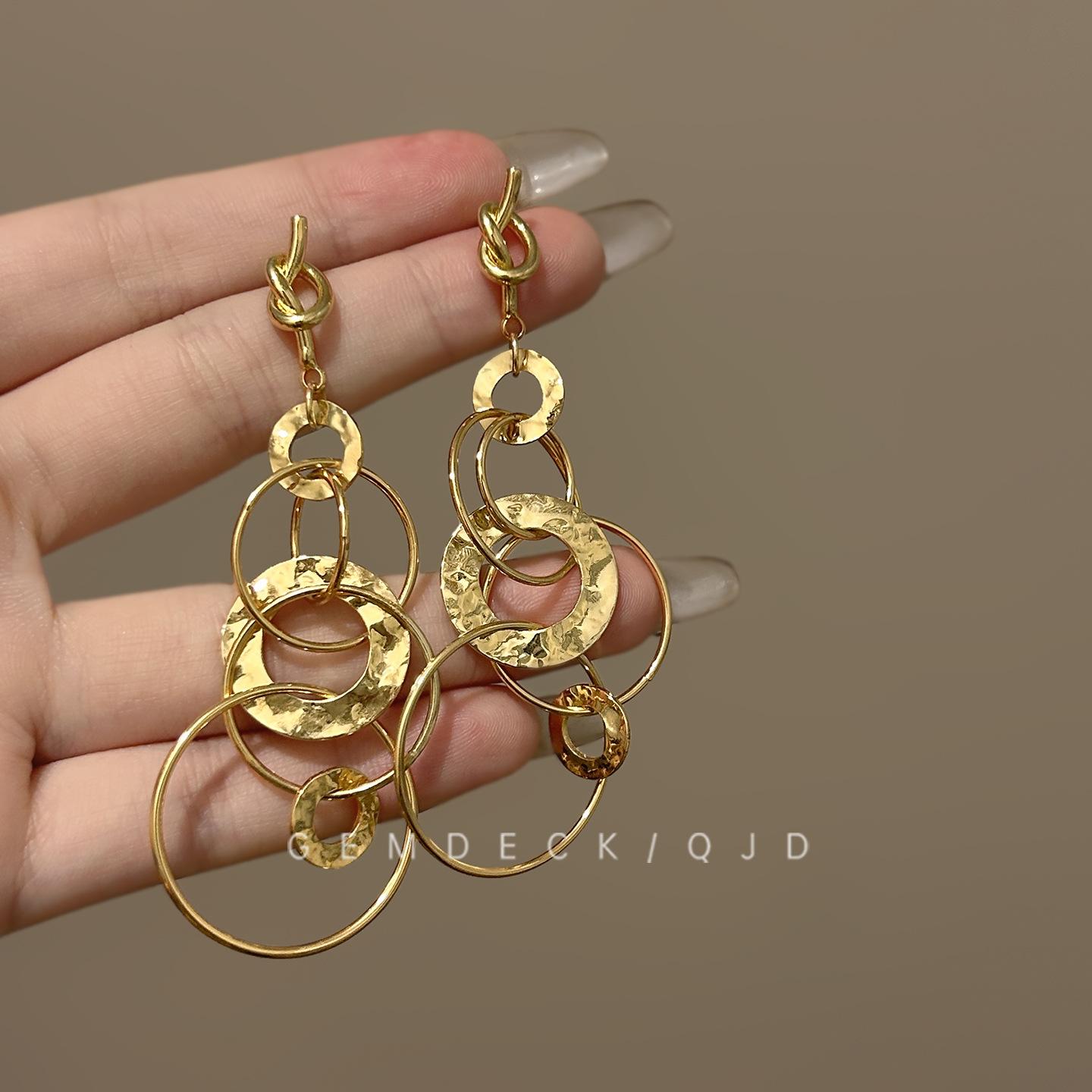 Retro temperament gold circle fringed earrings niche design temperament personality elegant fashion exquisite earrings