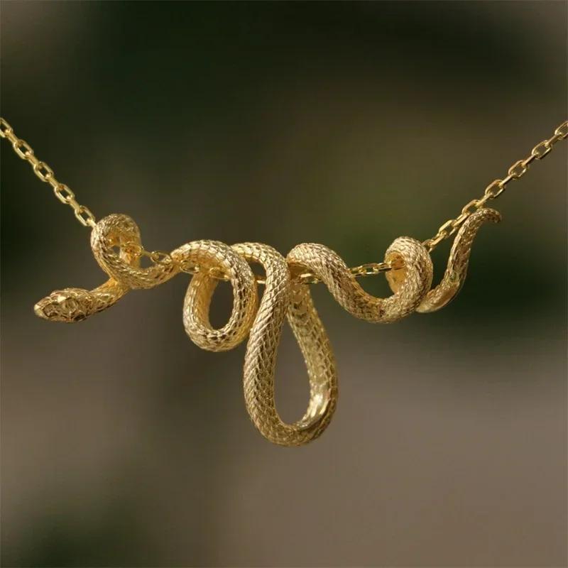 New Punk Originality Snake Pendant Necklace Winding Silver Unique Men Women Hiphop Jewelry Statement Snake Choker Gifts