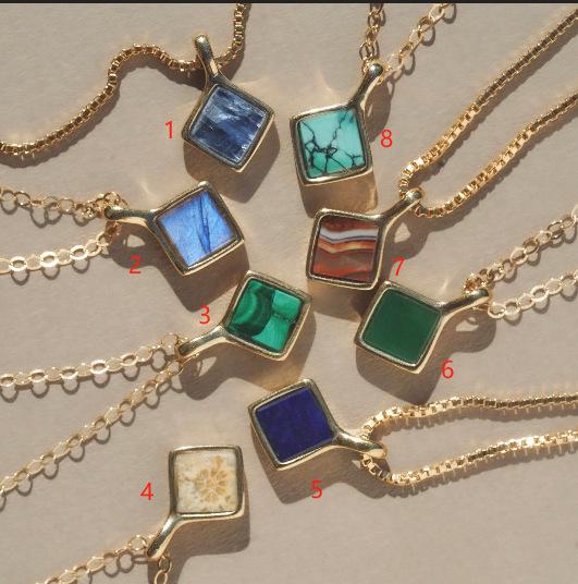 Personalized Stainless Steel Necklace High Fashion Square Pendant Necklace Electroplated 18K Gold Color Retention
