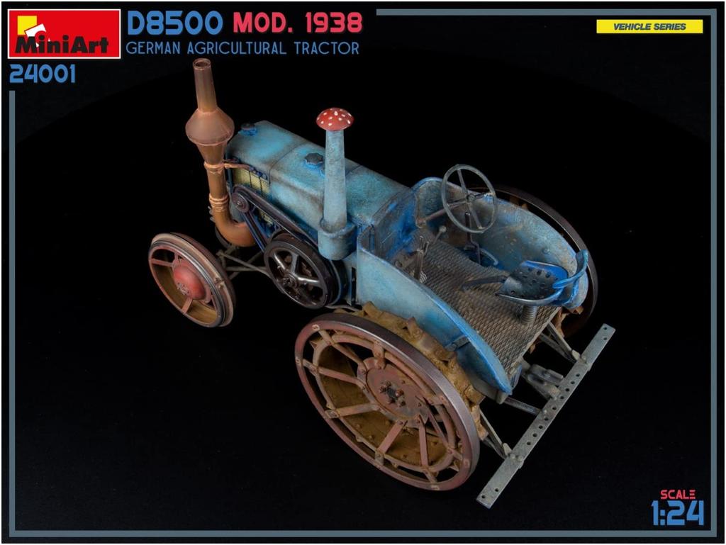 Miniart Scale German D8500 Agricultural Plastic MA24001 1/24 Traktor, 1983, Modell