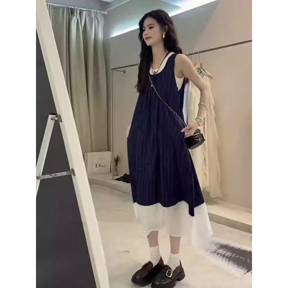 Blue plaid sleeveless dress French literary style Mori retro small fresh holiday suspender vest long dress