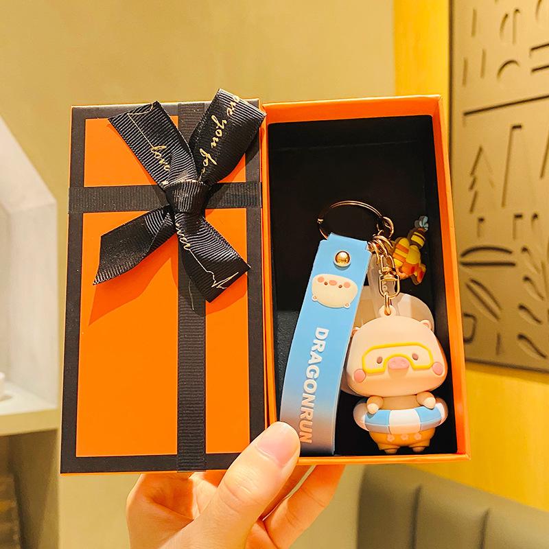 Cute Pig Keychain for Women: Couple Backpack Pendant & Electric Car Charm