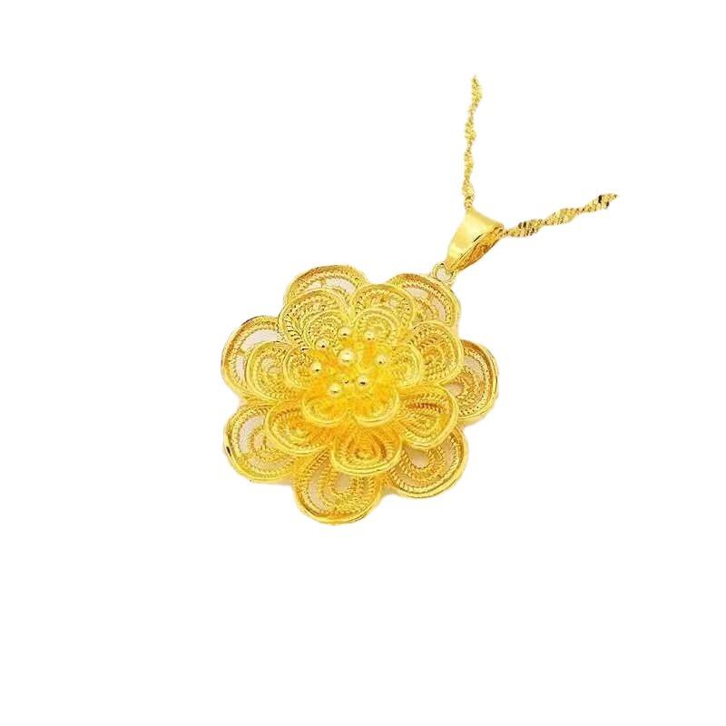 Colar Elegante de Peônia e Girassol 2024: Feminilidade de Luxo, Pingente de Alta Qualidade numa Corrente Clavicular.