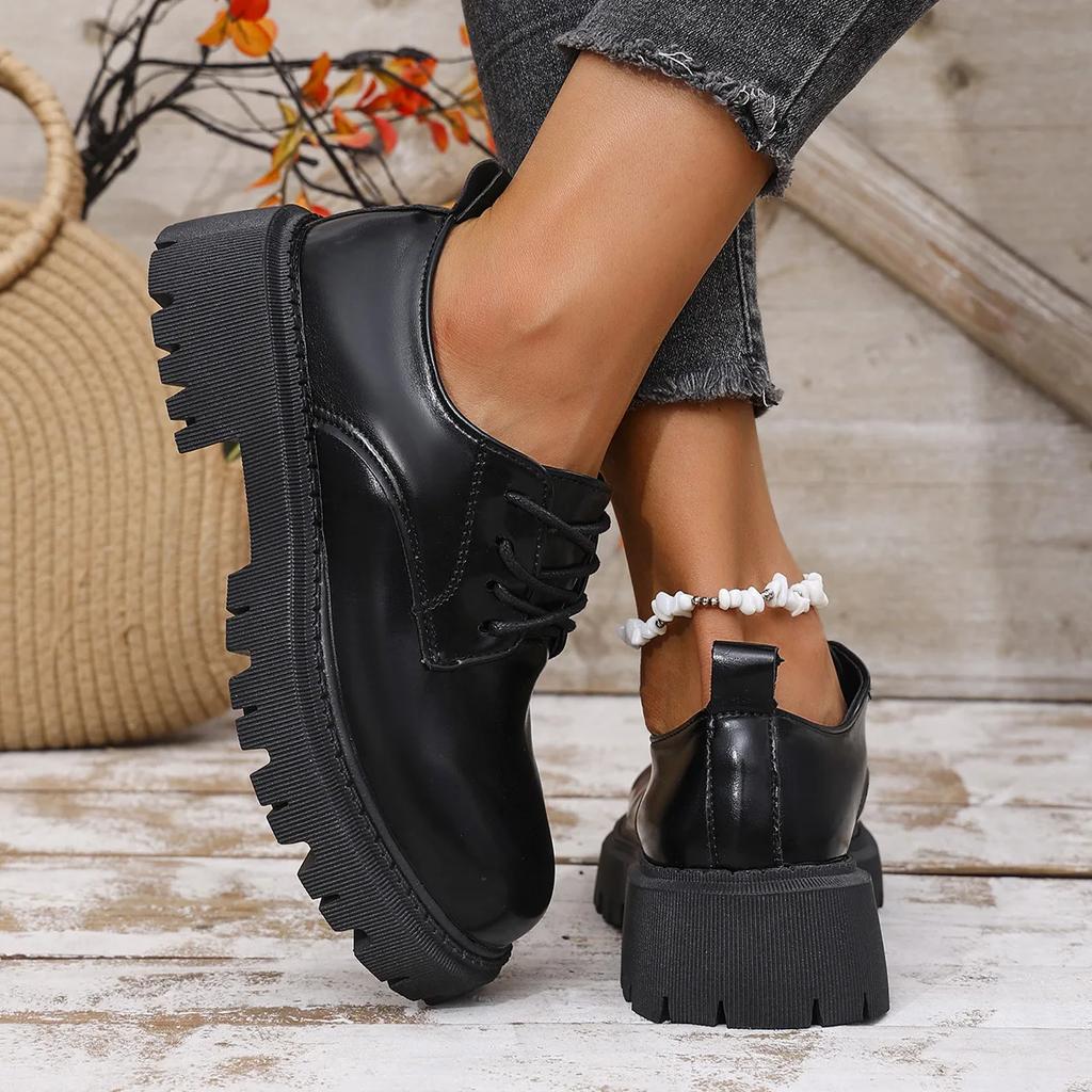 2025 Women Spring New Black Platform Flats Shoes Women Loafers Slip on Boat Shoes Designer Casual Leather Oxfords