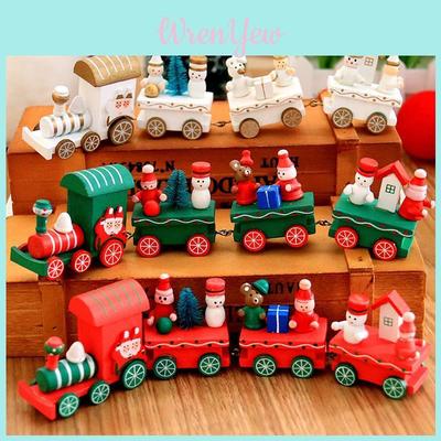 Prachtige houten kersttrein, een ideaal kerstcadeau voor kinderen en scholen.