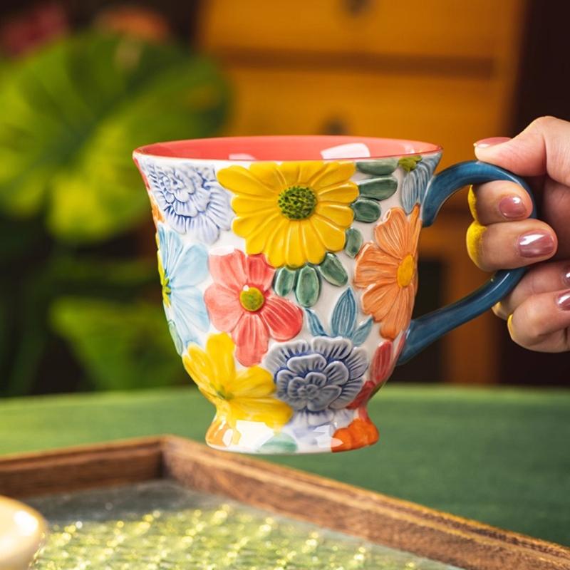 Colorful Relief Ceramic Mug 600ml Large Capacity Coffee Cup Beautyful Floral Retro Mug with Handle, Safe for Microwave Oven,easy To Clean,1pc