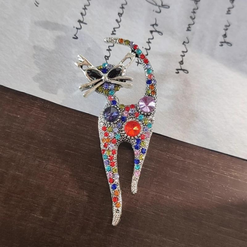 1Pcs Birthday Jewelry Crystal Cat Brooch For Women Vintage Enamel Animal Pin With Sparkling Rhinestones Cute Gift For Coats Bags