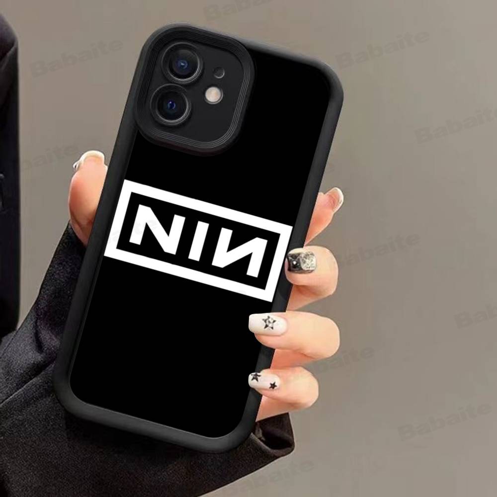 

1pc Rock Band Nine I-Inch N-Nails Phone Case For IPhone 17 16 15 14 13 12 11 Pro Max Plus Silicone Shockproof Case iPhone 16