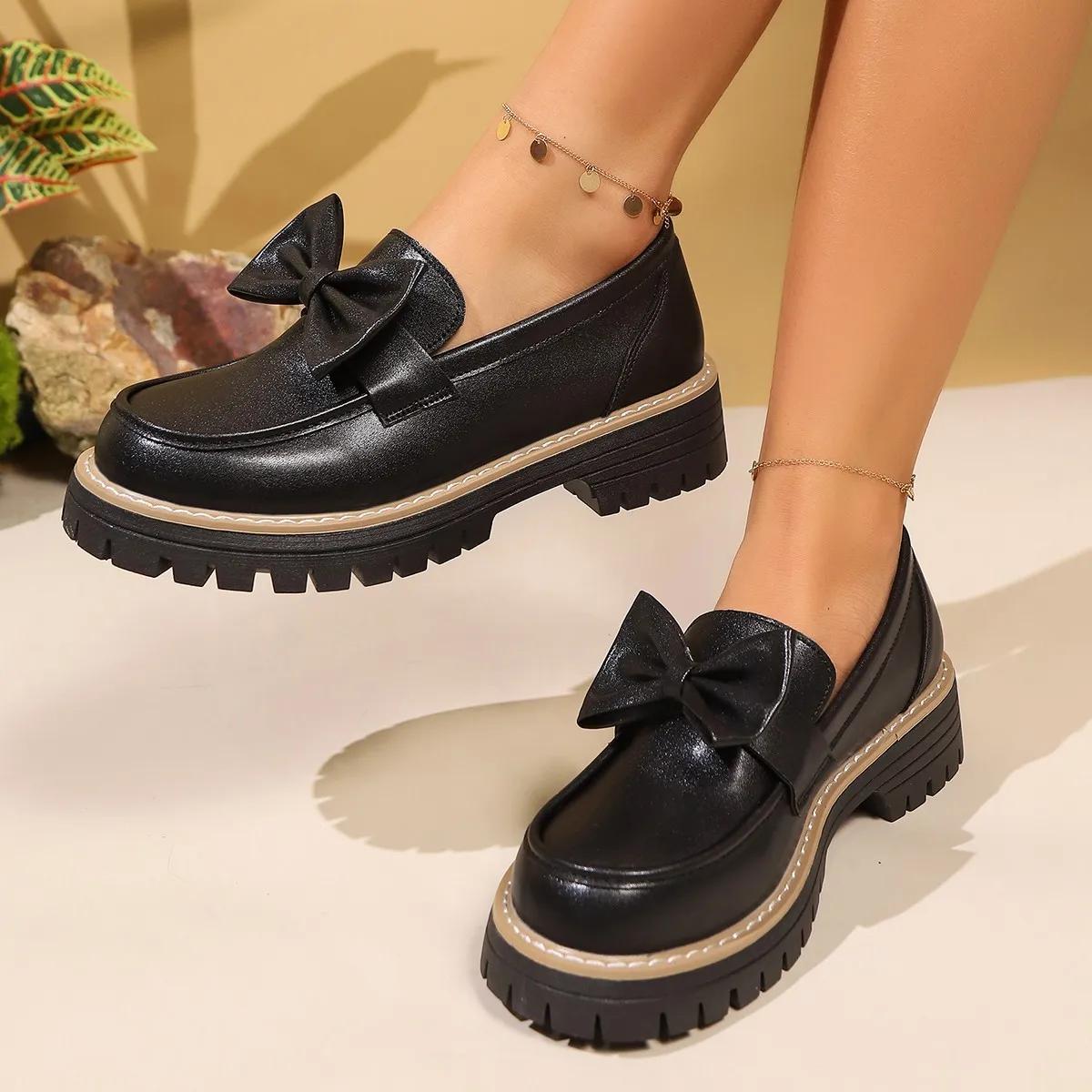 

2025Британский стиль Женские балетки Бант-бабочка Толстая подошва Слипоны Лоферы Круглый носок Повседневная обувь Однотонные лоферы 41 чёрный