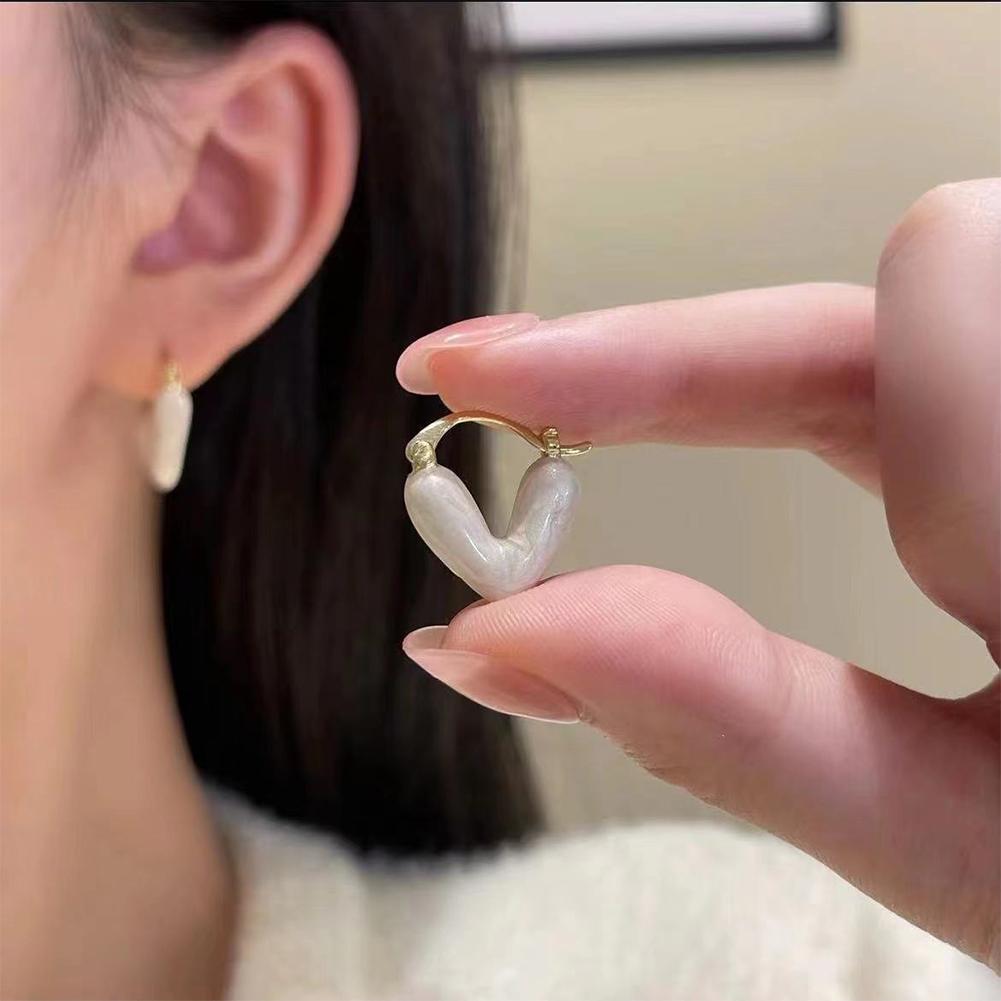 Dropwise Glazed Heart-shaped Earrings Exquisite Versatile Alloy Earrings Ear Studs Women Jewelry Accessories