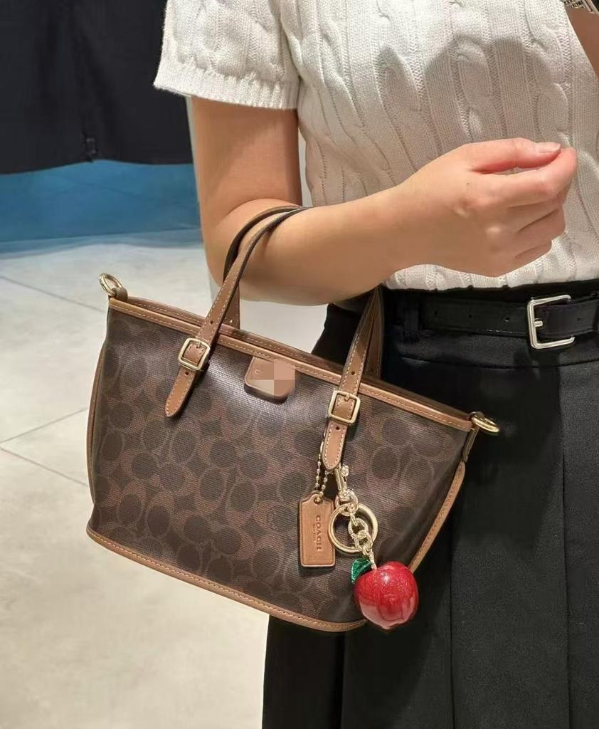 Coach Retro Flower Taxi Tote Handbag - Fashionable Shoulder & Crossbody Basket Bag