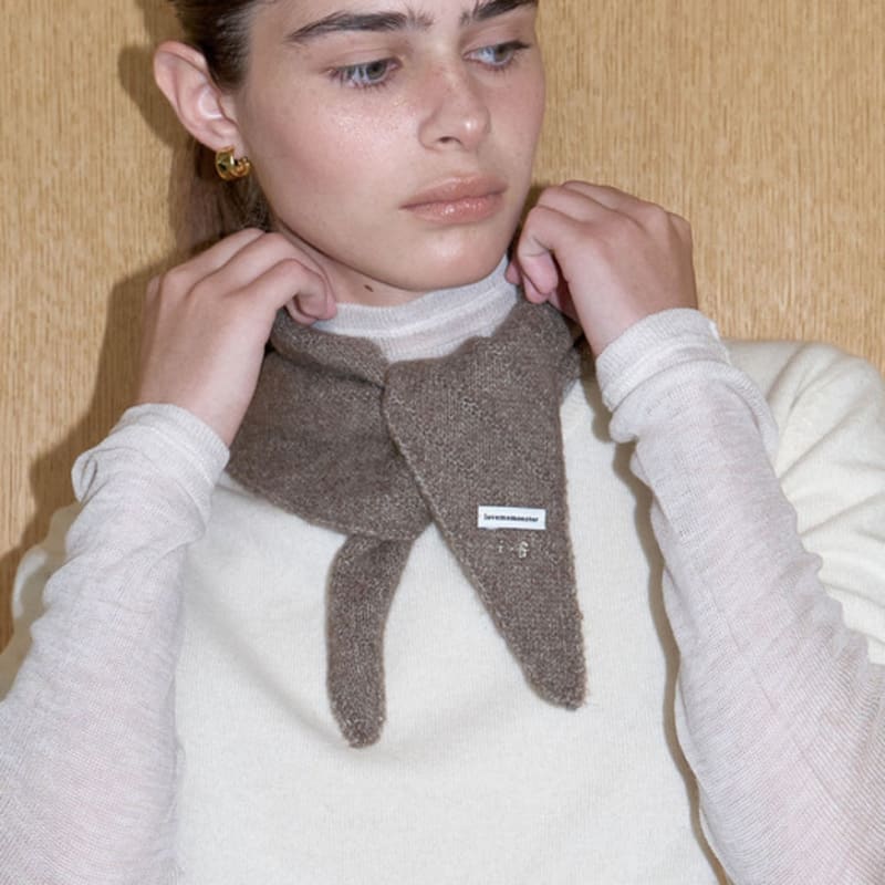LOVE ME MONSTER Petit Triangle Wool Scarf_5COL (L253MSF040)