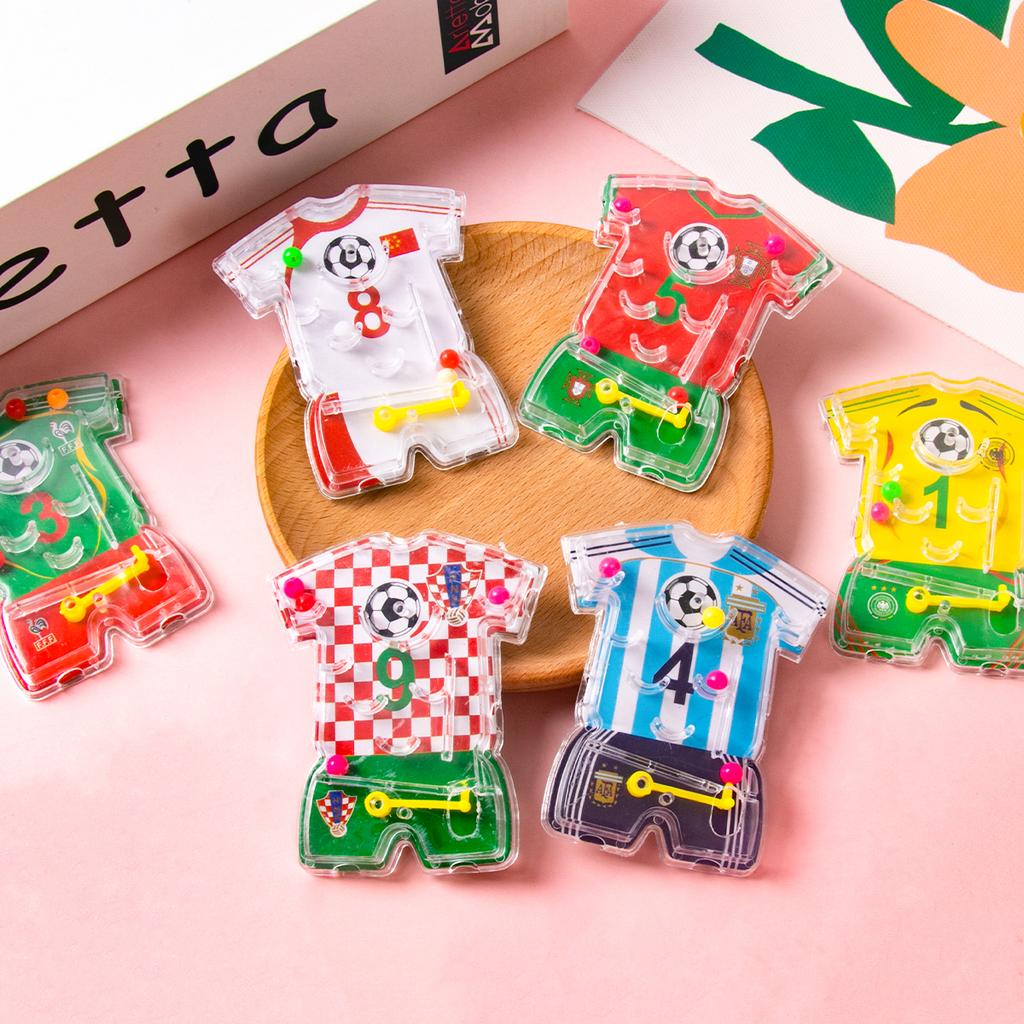 10/20pcs Football Party Favors Soccer Maze Game Boys Soccer Theme Pinball Game Toy Birthday Party Decoration Kids Christmas Gift