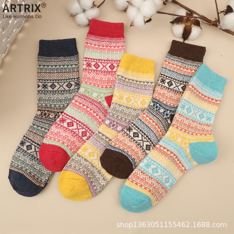 5 Pairs of Wool Socks, Double Thick Needle Socks, Cross Flower Women's Socks, Mid Tube Socks, Woolen Socks, Warm and Thick