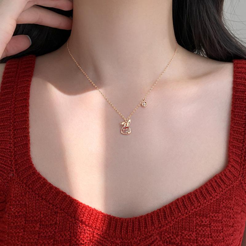The Year of The Rabbit Necklace for The Year of The Nation for Women's New Sweater Chain Niche Design Collarbone Chain