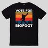 T-Shirt Vote for Bigfoot Retro Vintage Baumwolle Fun Spaß Sprüche Lustig CartoonWird in neuem Fenster oder Tab geöffnet