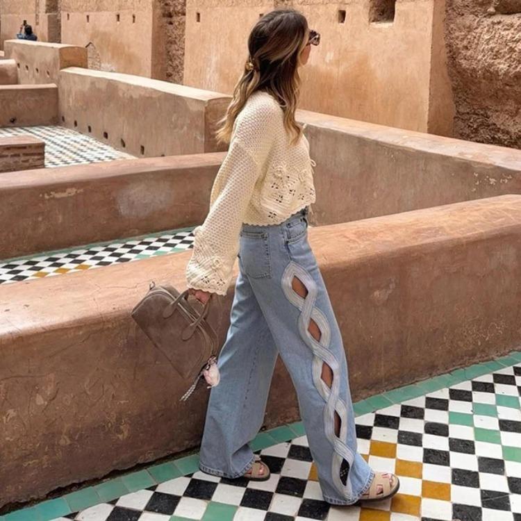 Женские джинсы прямого кроя с высокой талией, свободного силуэта, с боковыми разрезами и эффектом потертости S синий