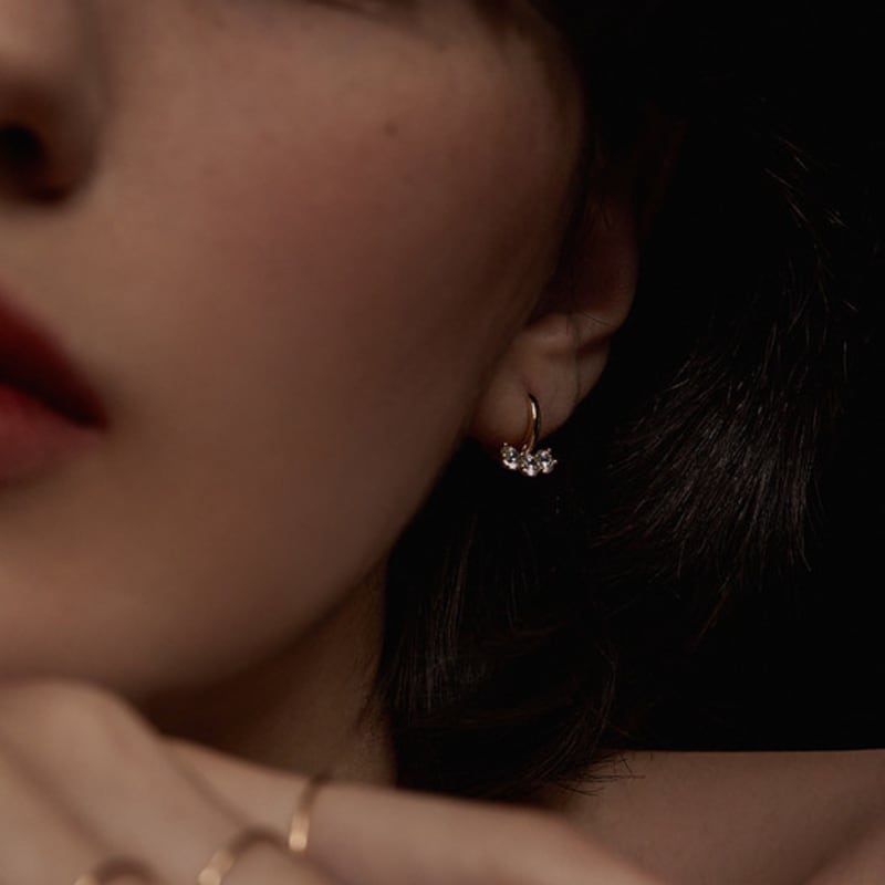 LUNNE 10k Triple Q One-Touch Ring Earrings (10k Gold) #ER20