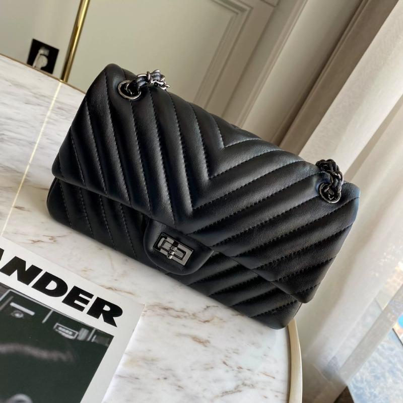 Nuova borsa piccola quadrata in pelle, versatile borsa a catena a rombi V-grid, pendolarismo e uscite di grande capacità, borsa da donna a spalla a tracolla
