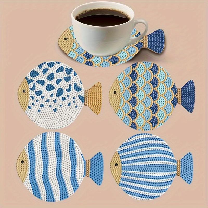 

4PCS colorful fish-shaped coaster - suitable for kitchens, bars, restaurants, coffee tables, heat-resistant, non-slip surfaces