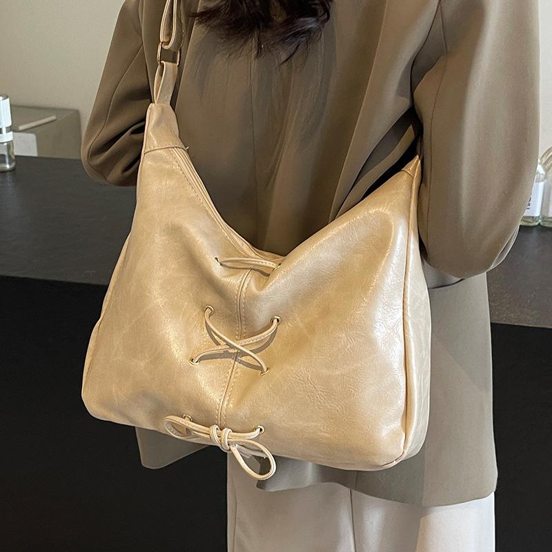 High-end Niche Design Bag Autumn and Winter New Crossbody Bag for Women Large Capacity Fashionable One-shoulder Tote Bag for Women