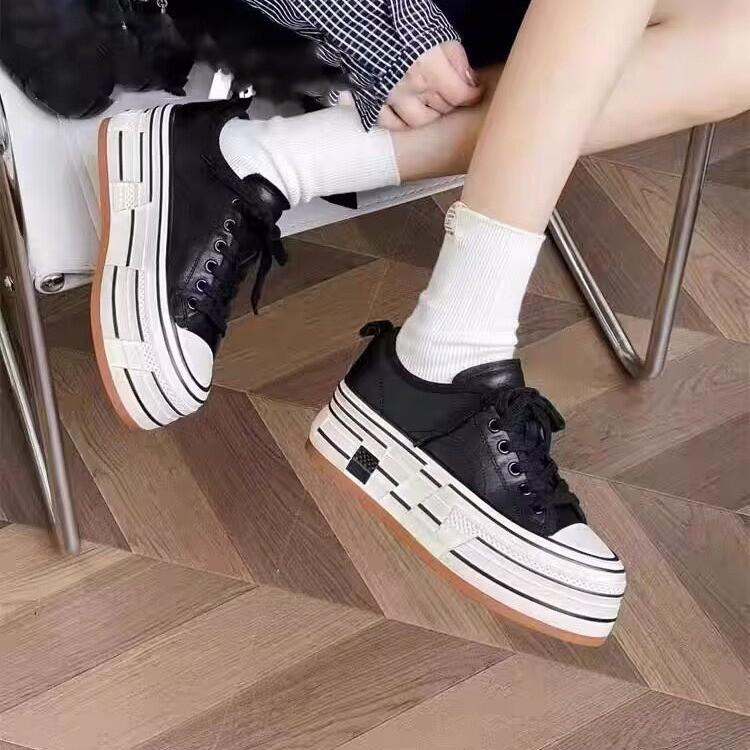 Women's canvas shoes European station 2025 new autumn platform muffin shoes fashionable versatile round head color matching single shoes women