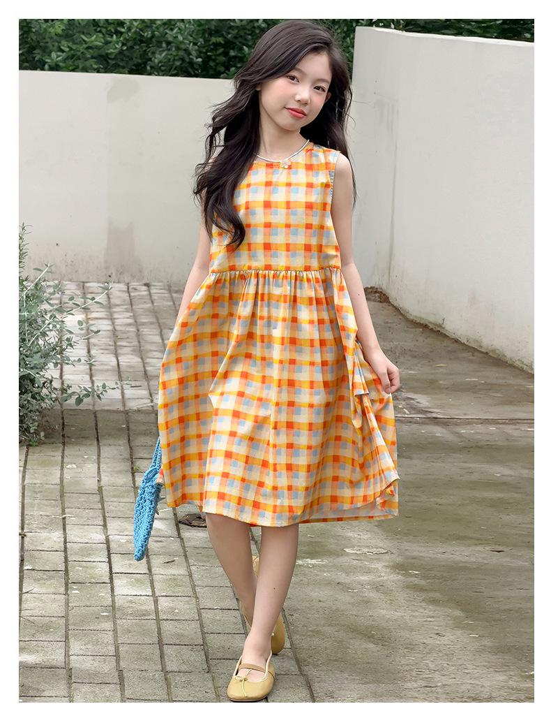 Girls' Summer Plaid Sleeveless Dress: Korean Style Loose Princess Dress for Middle and Older Children