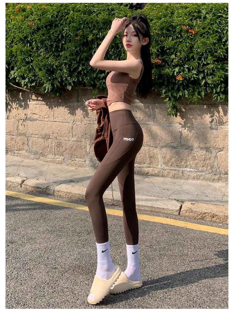 Seamless Nylon Yoga Leggings with Pockets - Lightweight Shark Pants for Spring/Summer