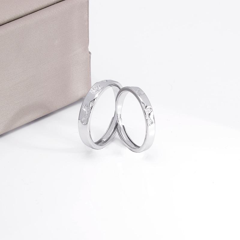 Gingerbread Couple Rings for Men & Women: Snowflake Design, Perfect New Year & Christmas Gift